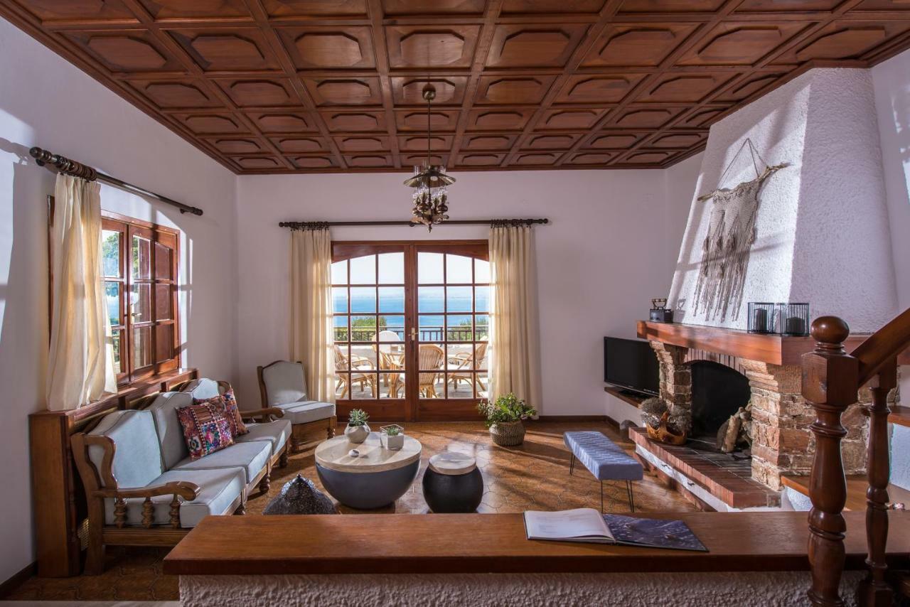 Helidoni Hill Seaview Family Villa Palaiokastro  Extérieur photo